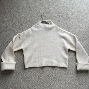 NWT ivory Kenneth Kole turtleneck sweater